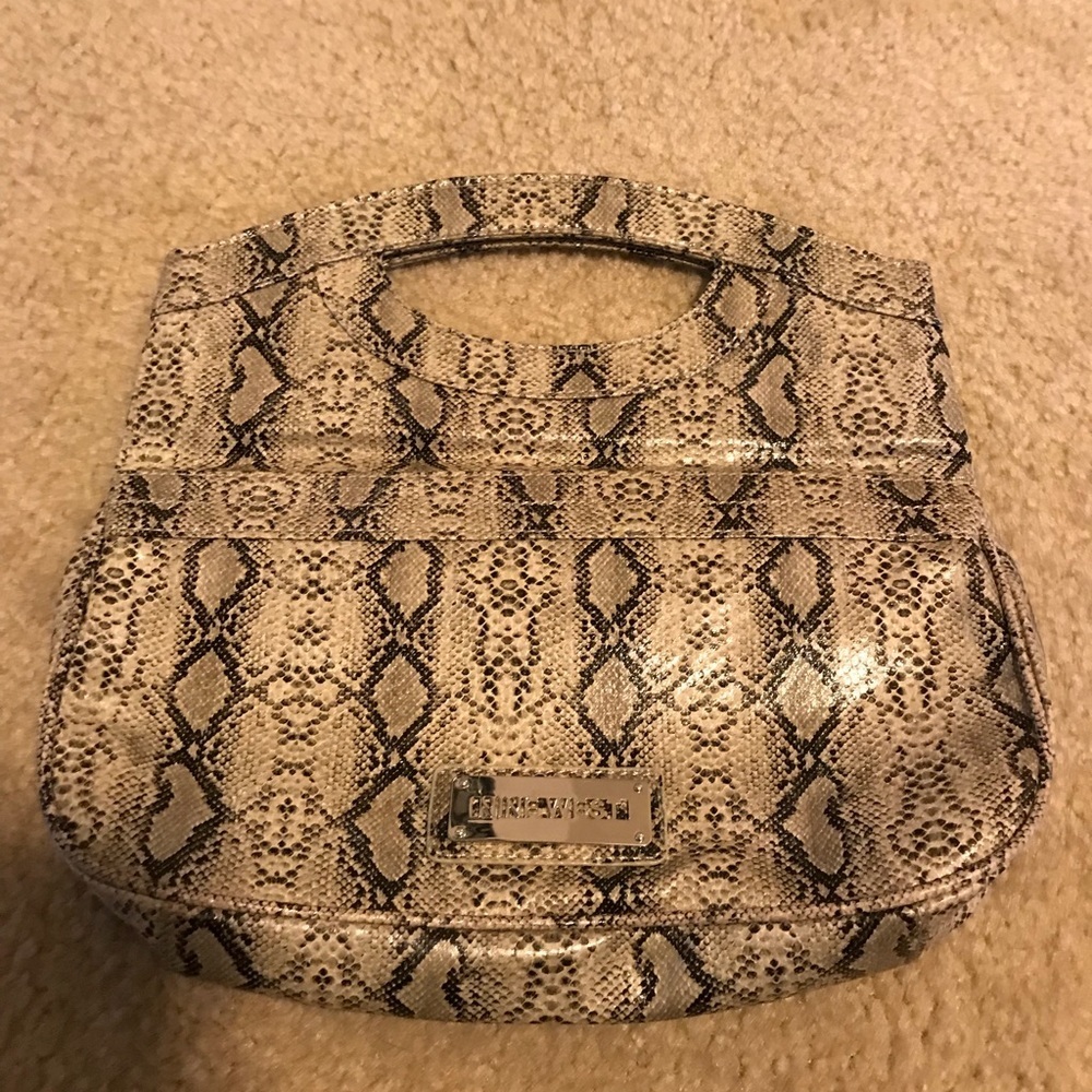 Like New Nine West snakeskin-print clutch